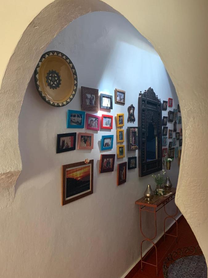 Hathor ,casa Marroqui Con Dos Terrazas En La Medina Antigua , Ideal Parejas!! Wifi!! Hébergement de vacances Assilah